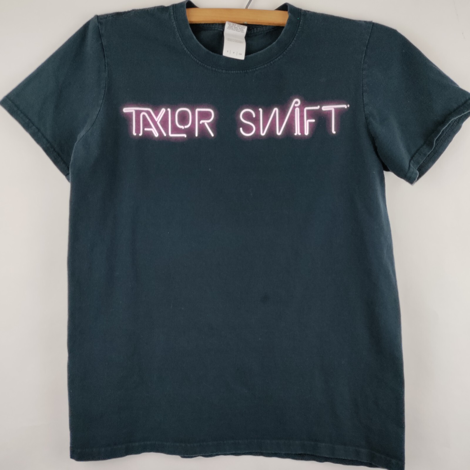 reebok tom jerry shirt