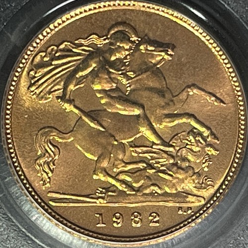 GREAT BRITAIN. 1982, 1/2 Sovereign, GOLD - PCGS MS67 - Top Pop ๐ฅ St. George ๐ - Picture 6 of 8