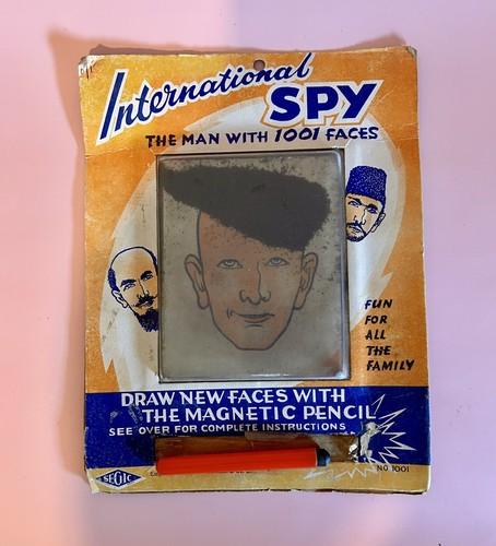 Vintage International Spy Magnetic Iron Filing Man With 1001 Faces Joke Shop Toy - Picture 3 of 5