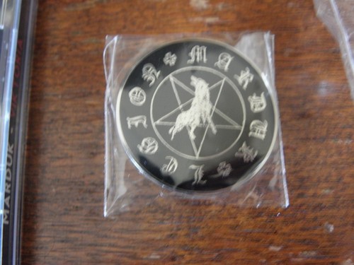 MARDUK - VIKTORIA (LTD ED DELUXE BOX SET CD ALBUM 2018) PIN BADGE PATCH STICKERS - Foto 4 di 4