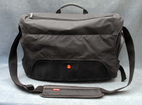MANFROTTO BEFREE MESSENGER GREY PHOTO BAG