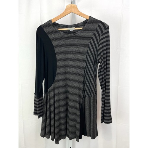 NICHE Nilgun Derman Tunic Top Long Sleeve Mixed Stripe Gray Black Size M