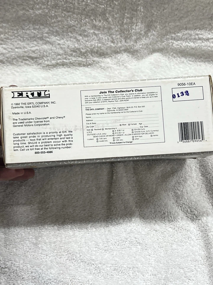 НОВЫЙ В КОРОБКЕ ERTL ANHEUSER BUSCH BUDWEISER ДОСТАВКА 1923 ЛИТОЙ МЕТАЛЛИЧЕСКИЙ ГРУЗОВИК #O - Изображение 2 из 4