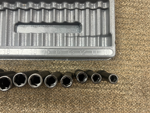 Snap-On 1/2" Drive 6 Point Metric 10mm-24mm SIMM100A-SIMM240 Deep Socket Set - Picture 10 of 12