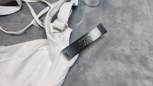 Victoria's Secret Essential-Bikinioberteil 32C weiß vollflächig neu mit Etikett - Bild 3 von 5