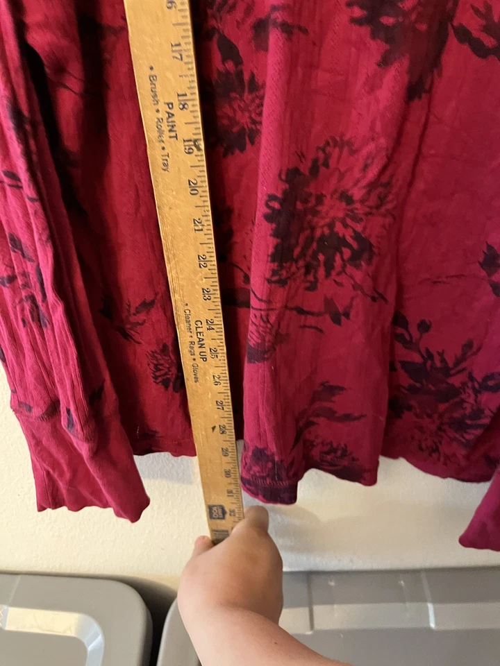 Sudadera con capucha Henley floral granate talla 3X de Calvin Klein para mujer Foto 4 de 4