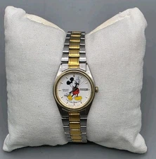 VINTAGE Seiko Walt Disney Mickey Mouse Rotating Arms Day/Date 24mm Watch 