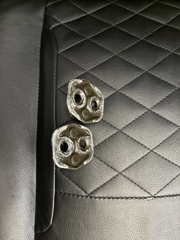 1990-96 Nissan 300ZX Z32 Genuine Left or Right Door Latch Lock Striker OEM - Изображение 2 из 2