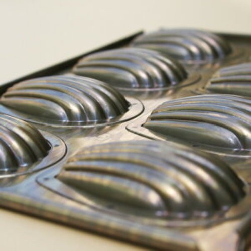 Teglia da forno Chiyoda metallo rivestita in silicone Madeleine forma guscio 8 cavità Giappone - Foto 6 di 7