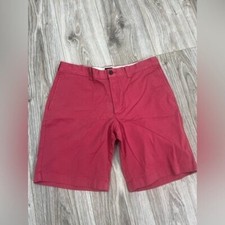 J.Crew 9  inseam salmon color shorts size 32 men