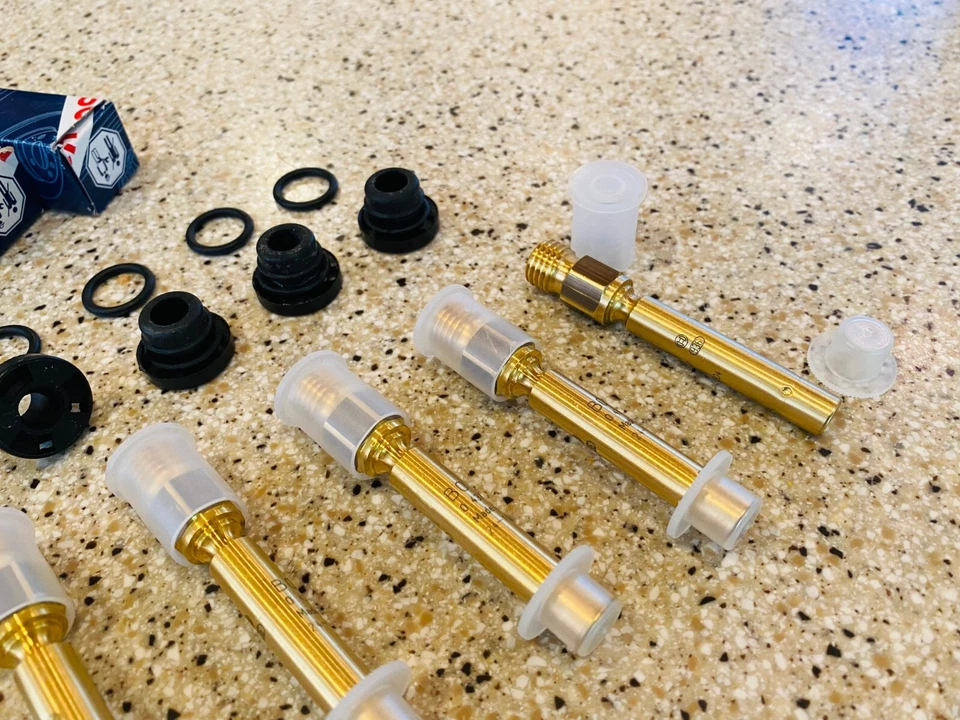 KIT INYECTOR COMBUSTIBLE MERCEDES BENZ BOSCH 190E 2.6L W201 260E 300E W124 Foto 2 de 3