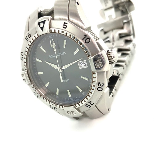 Bulova Accutron 26B23 Nantucket Diver Date 38mm Quartz Watch - Picture 9 of 12