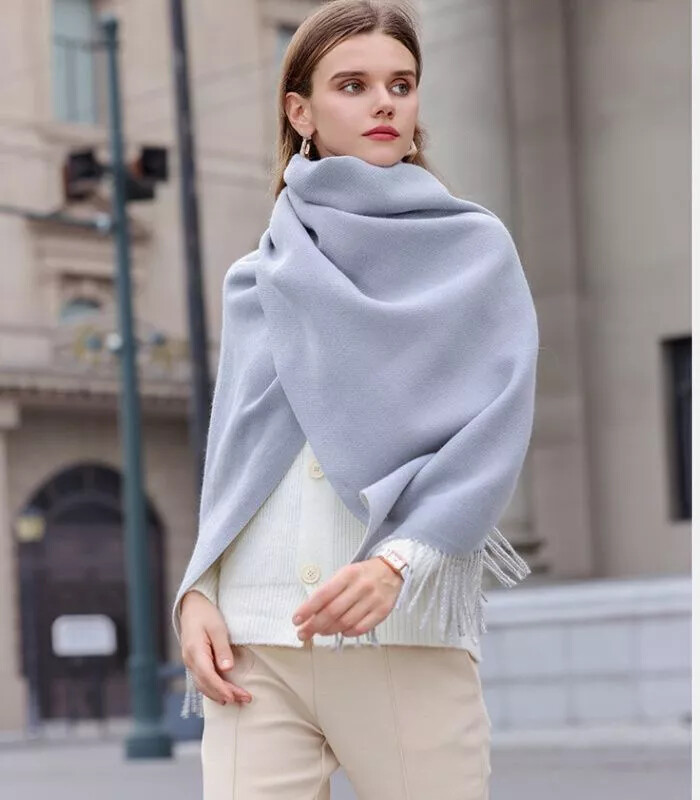 Sciarpa Bianca Sciarpa Con Perle Stradivarius Sciarpa Da Donna