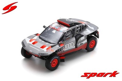 1:18 Spark Audi Q E-Tron RS #207 Rally Dakar 2023 Sainz Cruz + Showcase 18S791 Mo