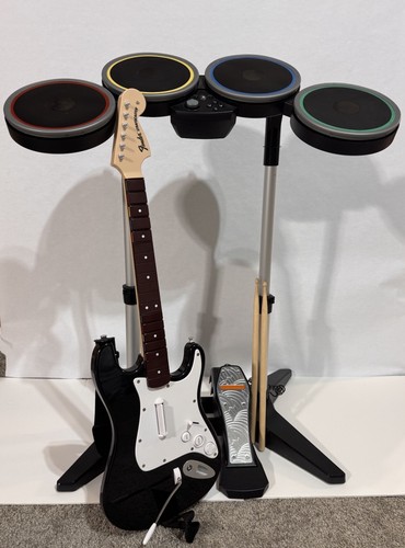 PS4 Rock Band 4 Bundle Playstation 4 w/Drums, Stratocaster Guitar, Pedal TESTED