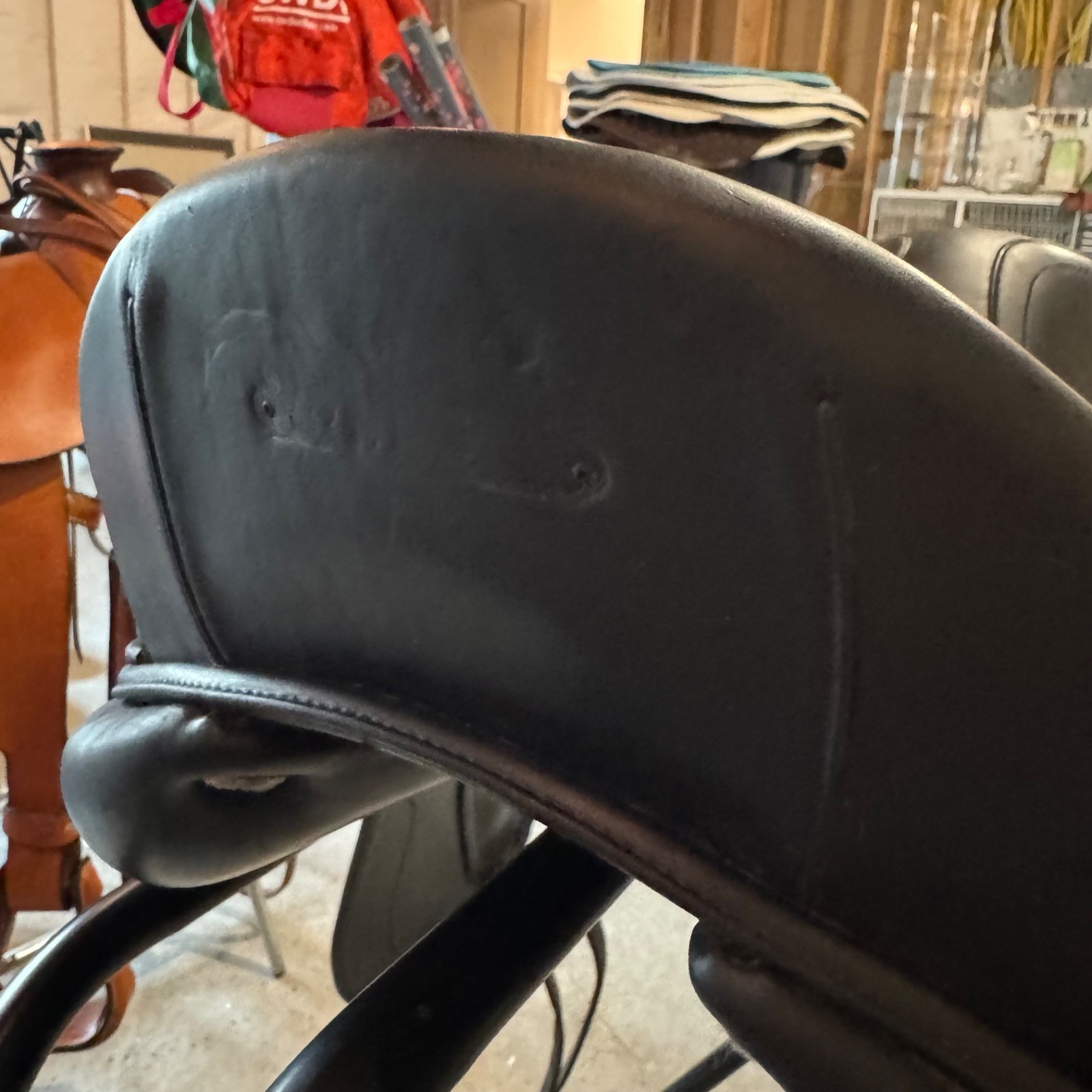 CWD Dressage Saddle, great condition, little use, cover and leathers, 17.5" 