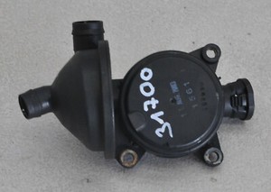 BMW E46 Compact (01-04) 316ti 85KW Öl Abscheider 7503519 #31700-H43