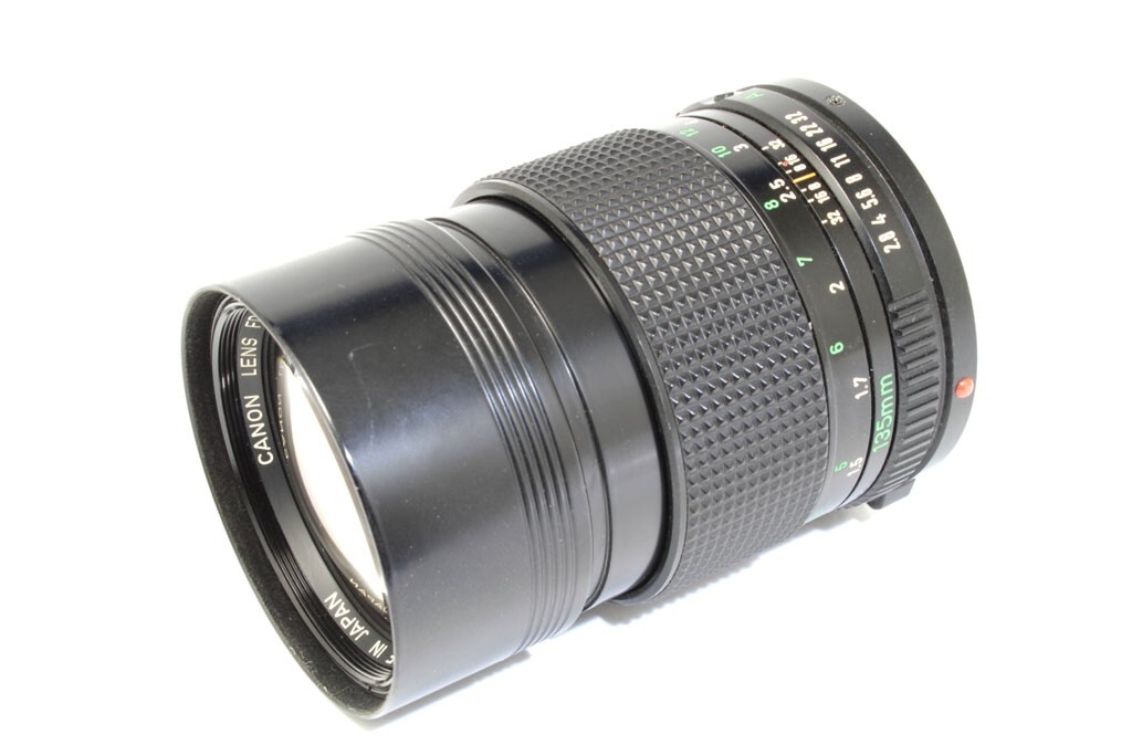 大阪超特価 ❤️ ❤️Canon New FD 135mm F2.8 中望遠レンズ単焦点