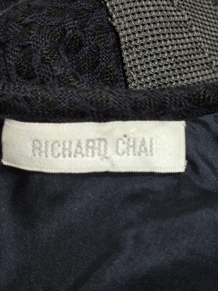 Richard Chai Women's Black Wool/Rayon/Silk Sleeveless Dress Size 6 - Image 4 of 4