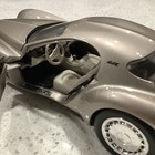 Foto 10 di 13