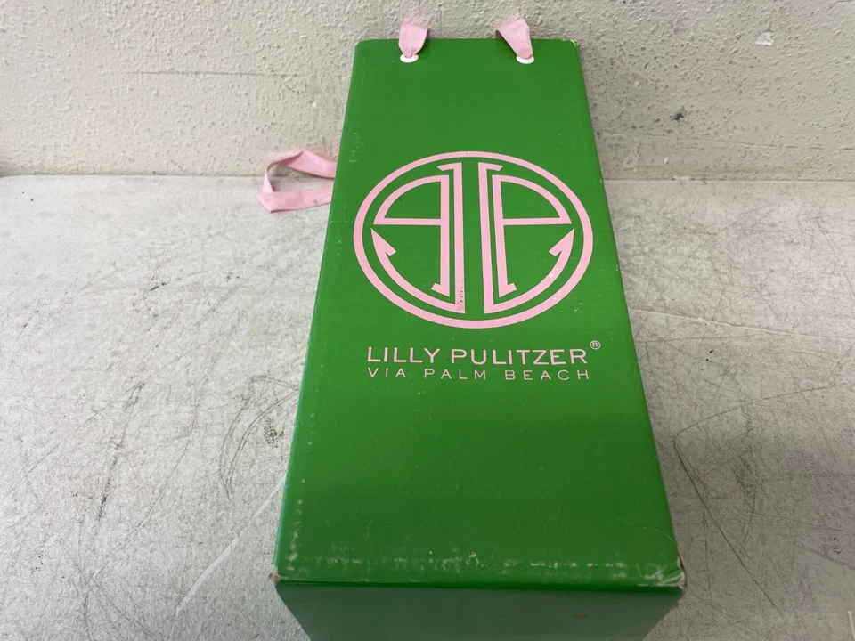 Sapatilhas Barbie Lilly Pulitzer Via Tock couro envernizado rosa balé tamanho 8B - Imagem 2 de 4