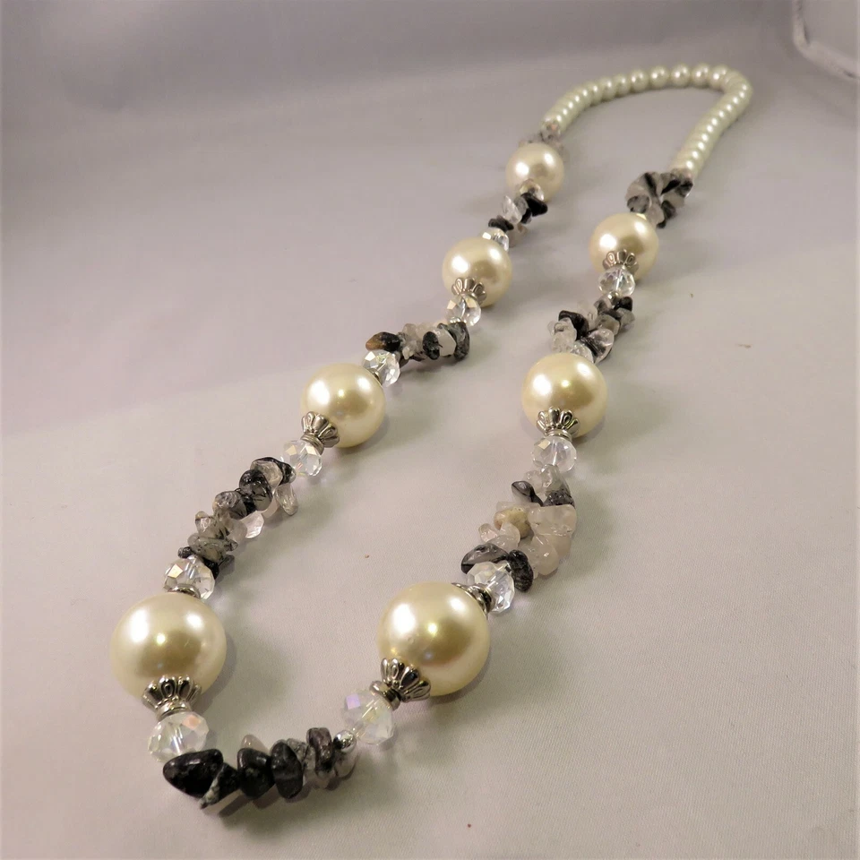 ENORMOUS FAUX PEARLS WITH INTERTWINED SMOKEY QUARTZ AND SILVER ACCENTS - Image 4 of 4