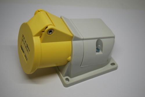 Legrand Angled Surface Mount Socket 16A 110V 2P + Earth P17 573 01 Pack of 5 - Picture 3 of 10