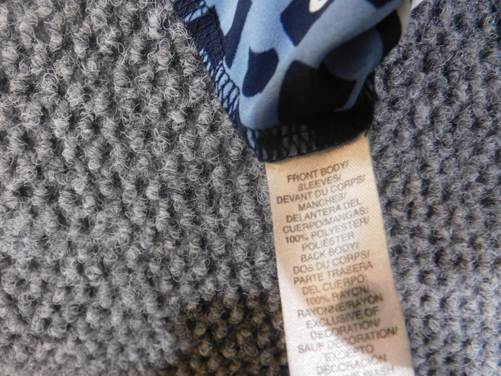 loft top medium blue geometric pullover womens ca… - image 6