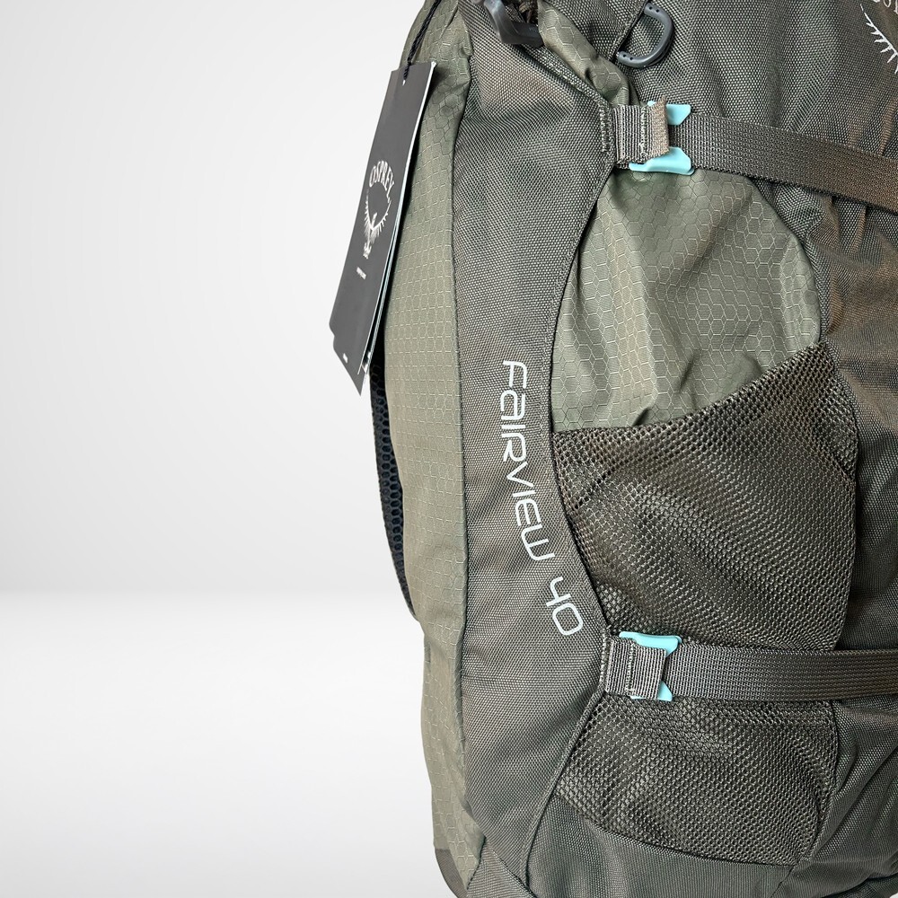Mochila de viaje Osprey Packs Fairview 40 para mujer, gris brumoso, pequeña/mediana