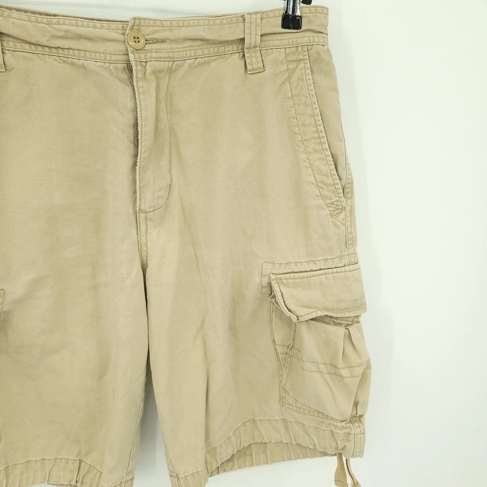 Shorts masculino Wear First Cargo 34 bege marrom bolsos utilitário - Imagem 3 de 4
