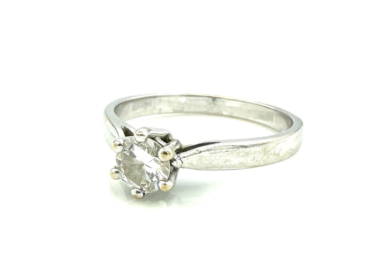 Bague Solitaire Or Blanc 18 Carats Avec Diamant 0,40 Carat - Taille 54 - Occasion