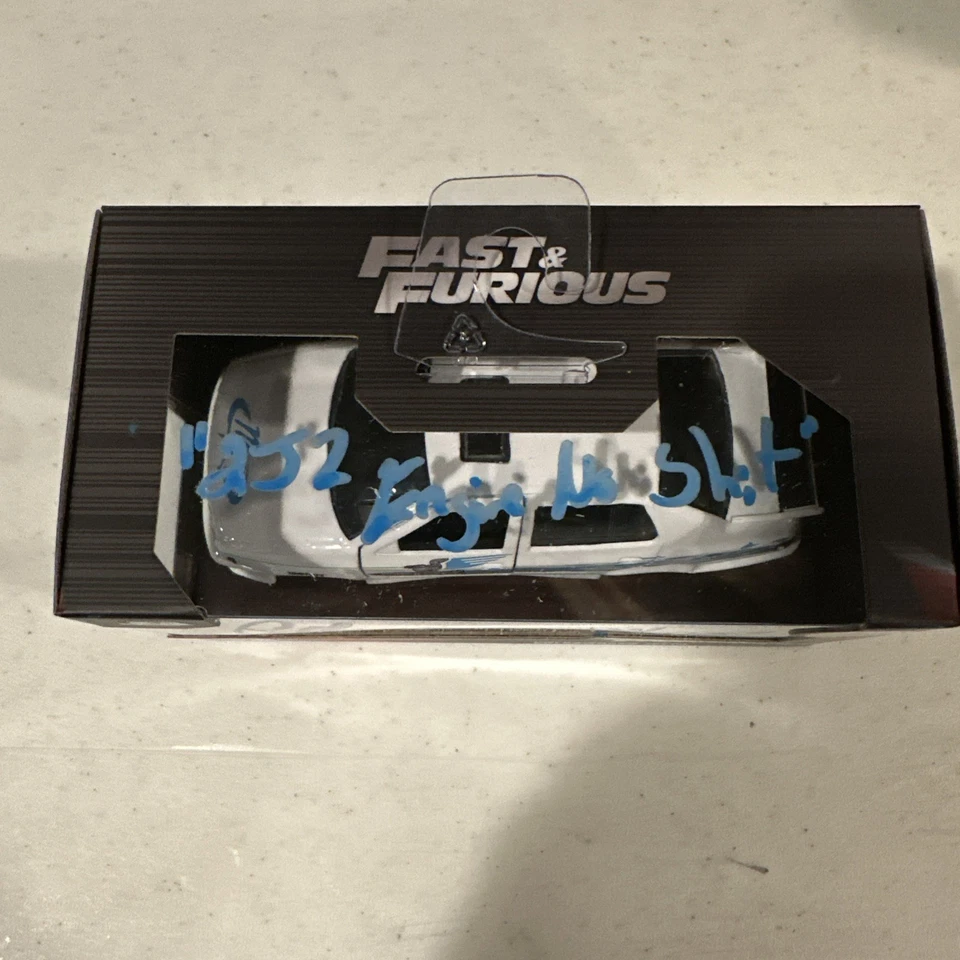 FIRMADO Volkswagen Jetta Diecast firmado por Chad Lindberg “Jesse” escala 1/32 Jada Foto 2 de 4