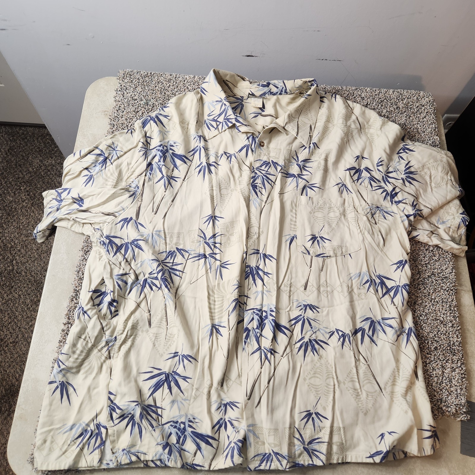 Picture 1 of 10