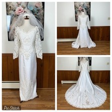 Beautiful Vintage 90s Imperial Bridal Wedding Gown  Veil 