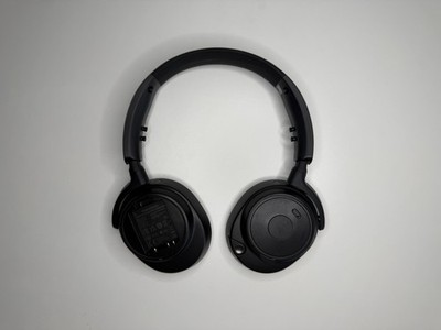 SteelSeries Arctis Nova Pro Wireless Ohrumschließende Gaming-Kopfhörer
