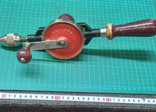 VINTAGE STANLEY No. 803 HAND DRILL IN GOOD  WORKING ORDER. PRICED TO SELL