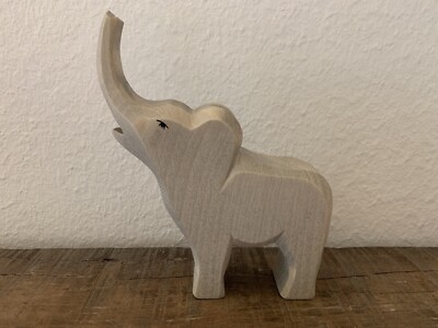 Elefant klein trompetend - Ostheimer 20422 Holzfigur NEU B-Ware