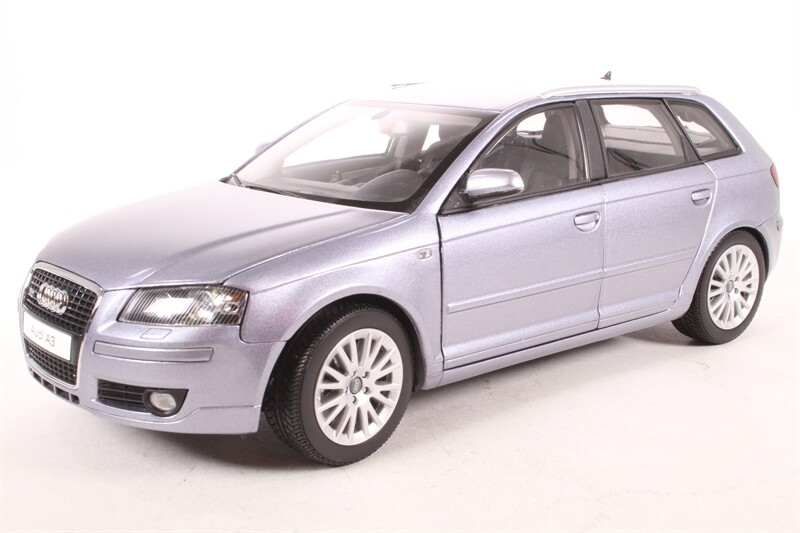 AUDI A3 3.2 SPORTBACK 2004 - KYOSHO 1/18 | eBay
