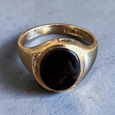 9ct Gold Onyx Signet Ring Size K