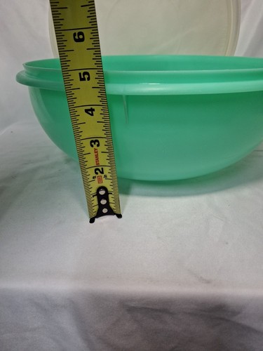 Tupperware Large 26 Cup Fix N Mix Bowl #274 & 224 Lid - Jadite Green - Picture 6 of 6