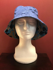 YOUTH 6/8 UV SKINZ REVERSIBLE BUCKET SUN HAT BLUE OCEAN SHARK PATTERN