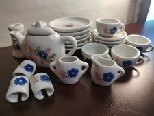 Vintage Strombecker Corp. Child's Porcelain Tea Set. 24 Pieces.