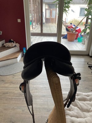 Dressursattel Devoucoux 17,5 Milady
