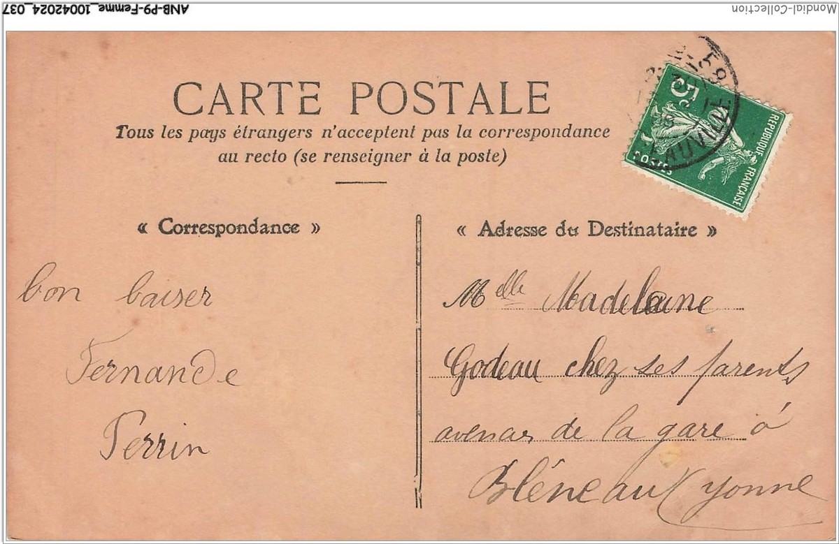 ANBP9-0669-FEMME - Joyeuses Pques - Portrait de femme tenant un oeuf | eBay