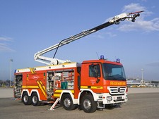 Cars 20 02rosenbauer mercedes benz actros 3246 ulf hret Desk Mat Stitched