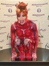 MYLENE FARMER BERCY TIMELESS PLV COLLECTOR 2013 en figurine de 30cm de hauteur.