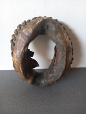 ANCIEN OMBIET /OMBRIET JOUG BOEUFS ATTELAGE BRETAGNE CUIR ET CORNE 26 CM X 20 Cm