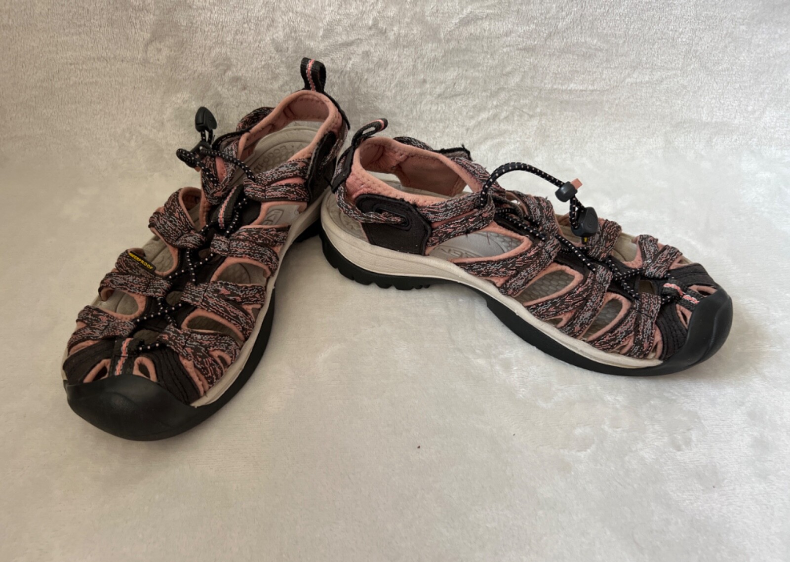 Keen Whisper sandali scarpe donna taglia 6 5 escursionismo acqua corvo alba rosa