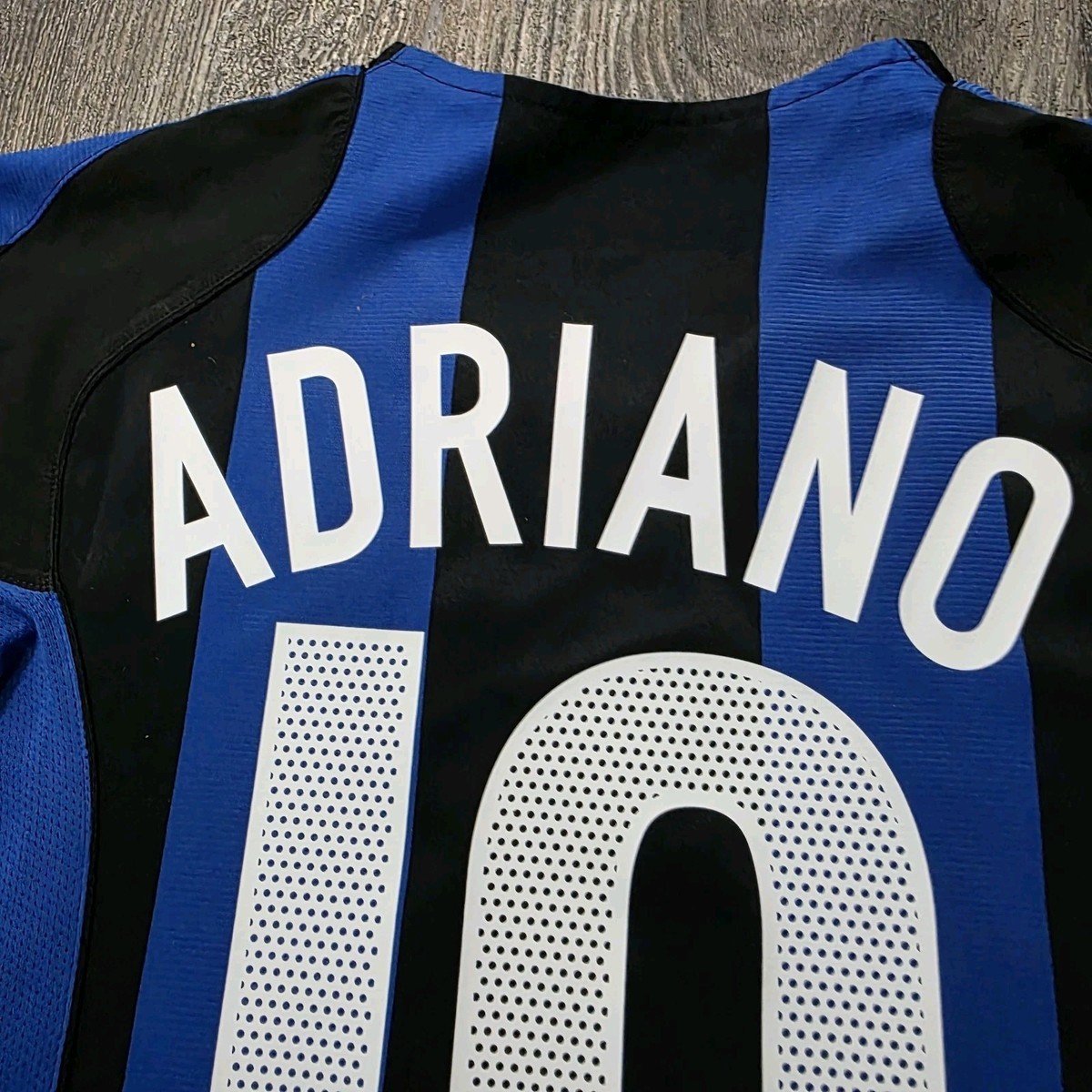2005 Nike Inter Milan Home Soccer Jersey Adriano Kids L Brazil