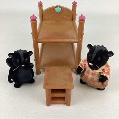 Li'l Woodzeez Whiffpuffs Skunk Family Flocked Figures Bunk Beds Battat 2010 